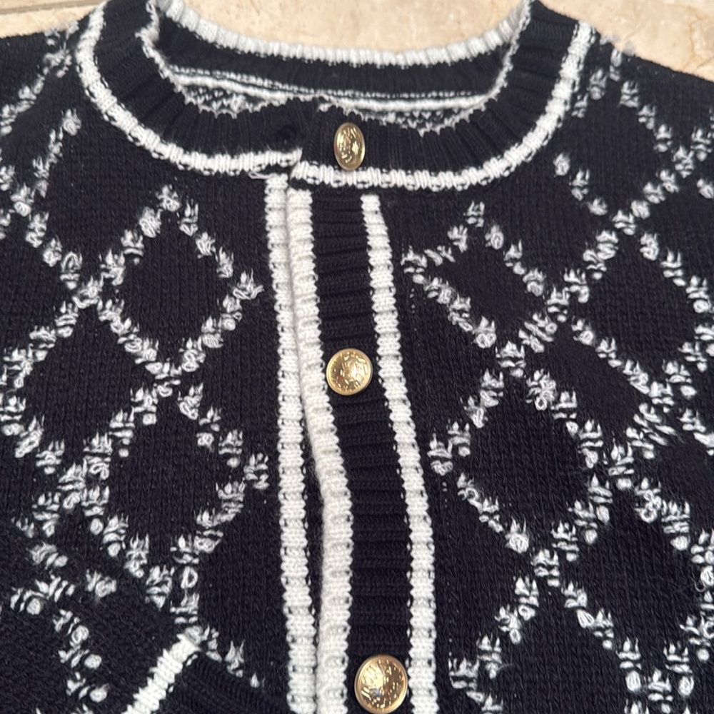 Chanel-inspired Cardigan - Picture 4 of 6